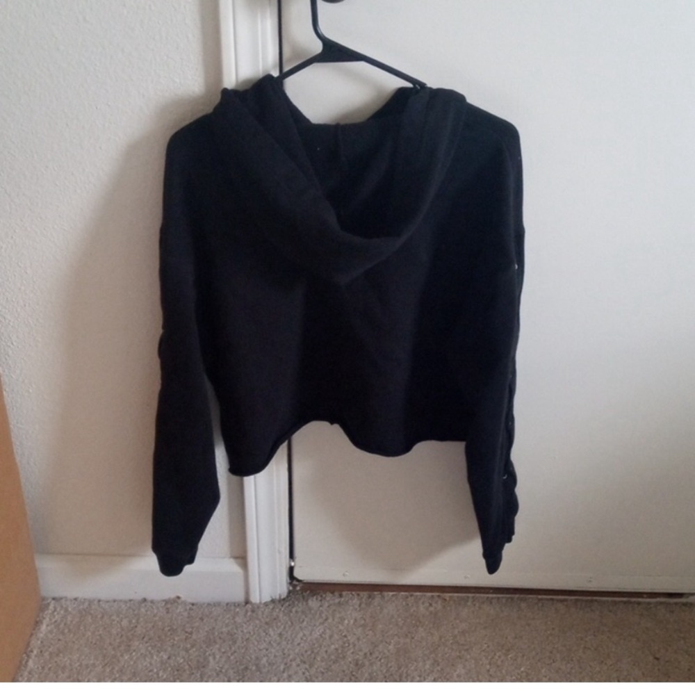 PINK hooded Sweatshirt black laced cropped hoodie gym beach pool Victoria’s - Picture 4 of 8
